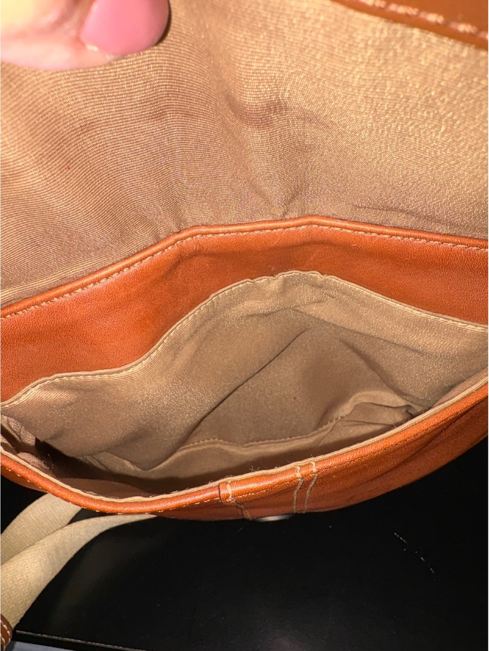 Coach Soho Y2K Vintage Tan Leather Buckle Flap Bag Crossbody - Picture 8 of 9